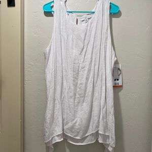 Dressy tank white and black bundle size xxl